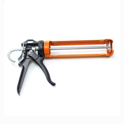 Caulking gun