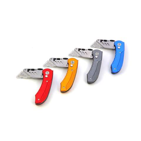 folding knife