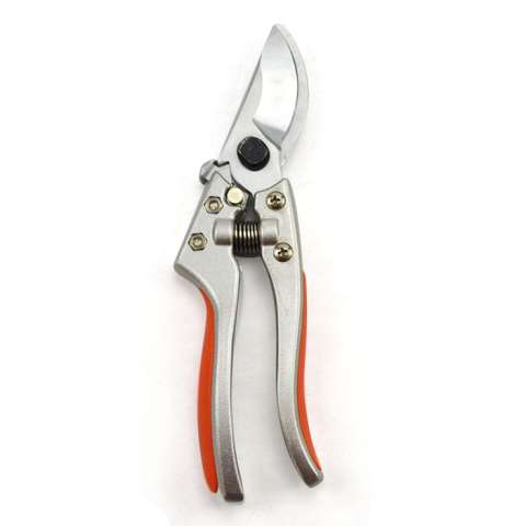 Bypass pruner