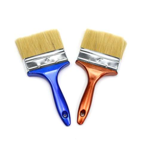 Flat paint brush